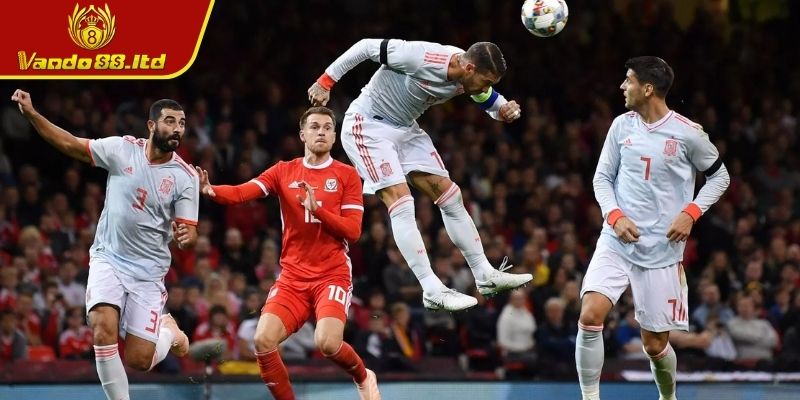 Theo dõi chiến thuật và triết lý huấn luyện